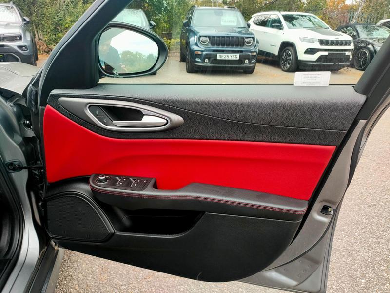 Used Alfa Romeo Giulia 2018 for sale - 76888060: Photo 37