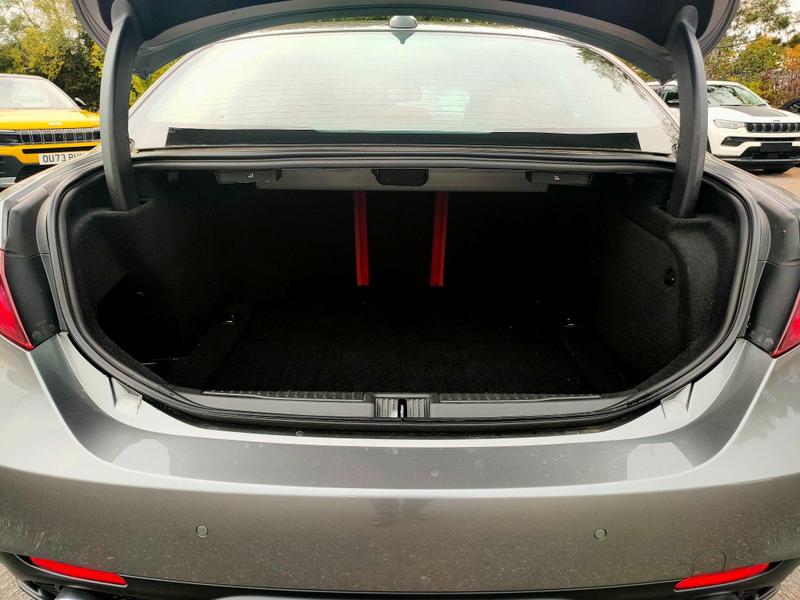 Used Alfa Romeo Giulia 2018 for sale - 76888060: Photo 8