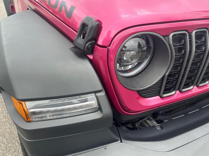 Used Jeep Wrangler 2024 for sale - 78123440: Photo 41