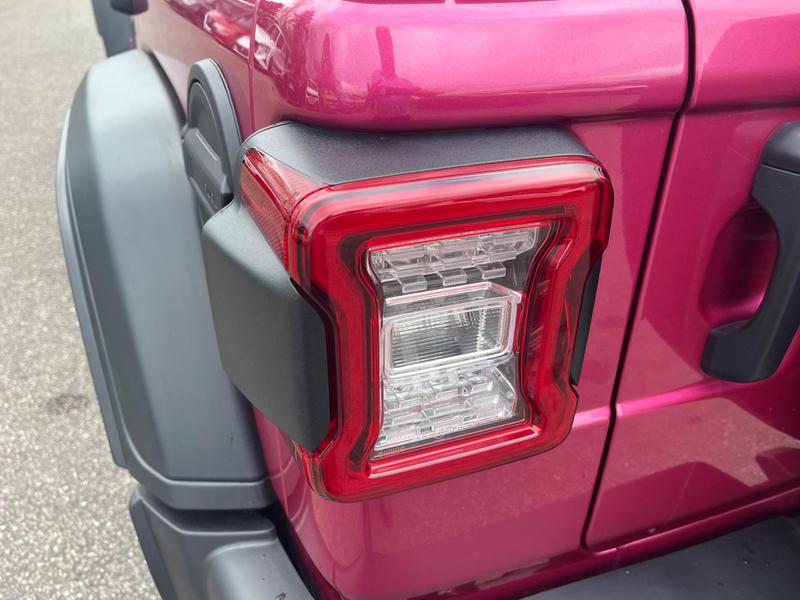 Used Jeep Wrangler 2024 for sale - 78123440: Photo 47