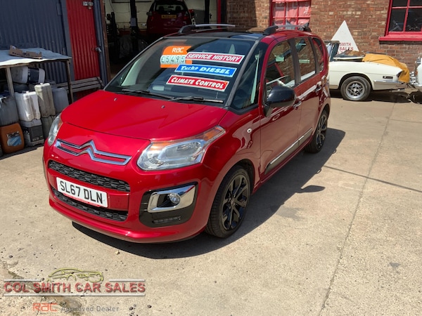 Used Citroen C3 Picasso 2017 for sale - 75236977: Photo 1