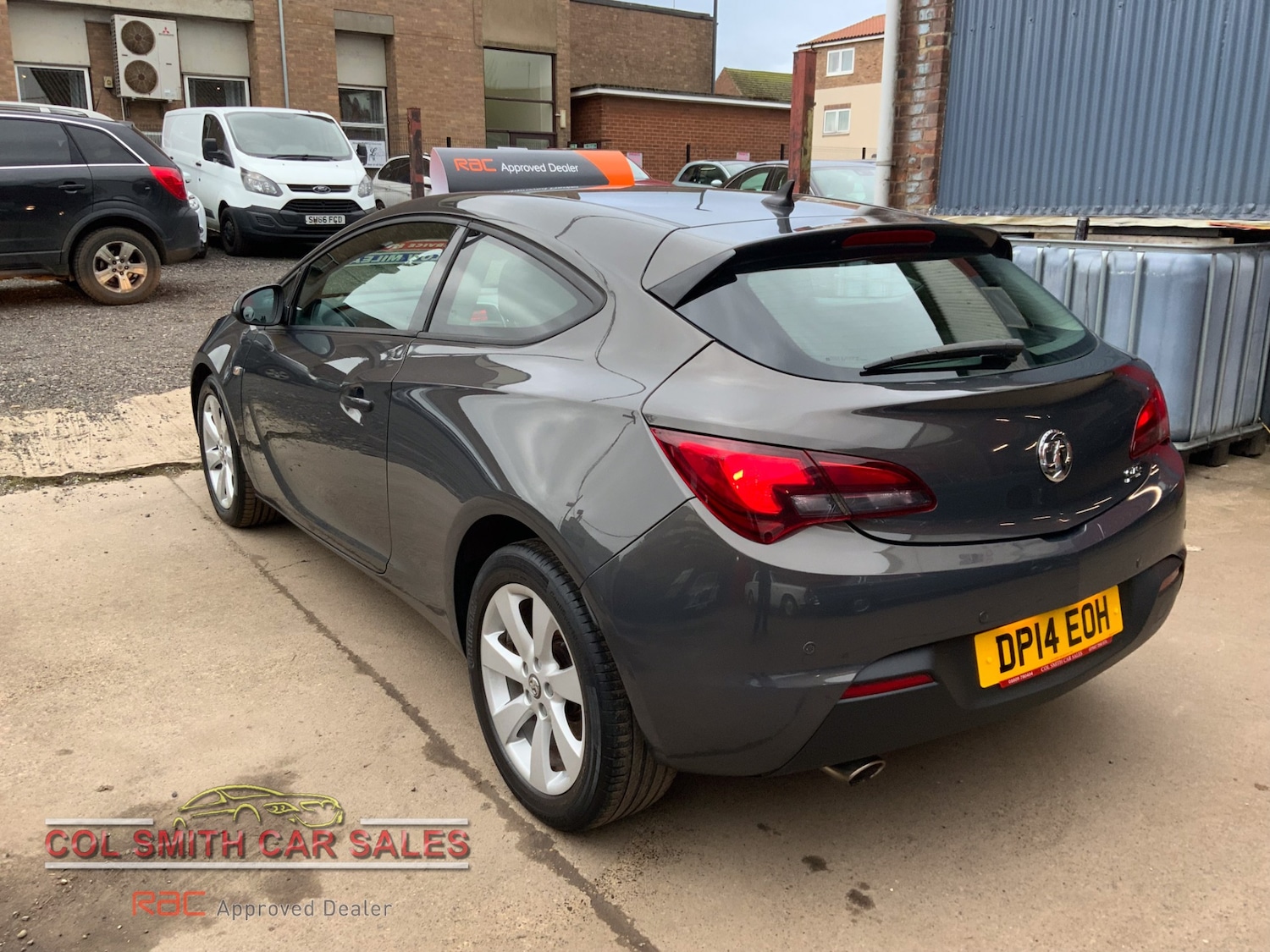Used Vauxhall Astra GTC 2014 for sale - 77747322: Photo 3