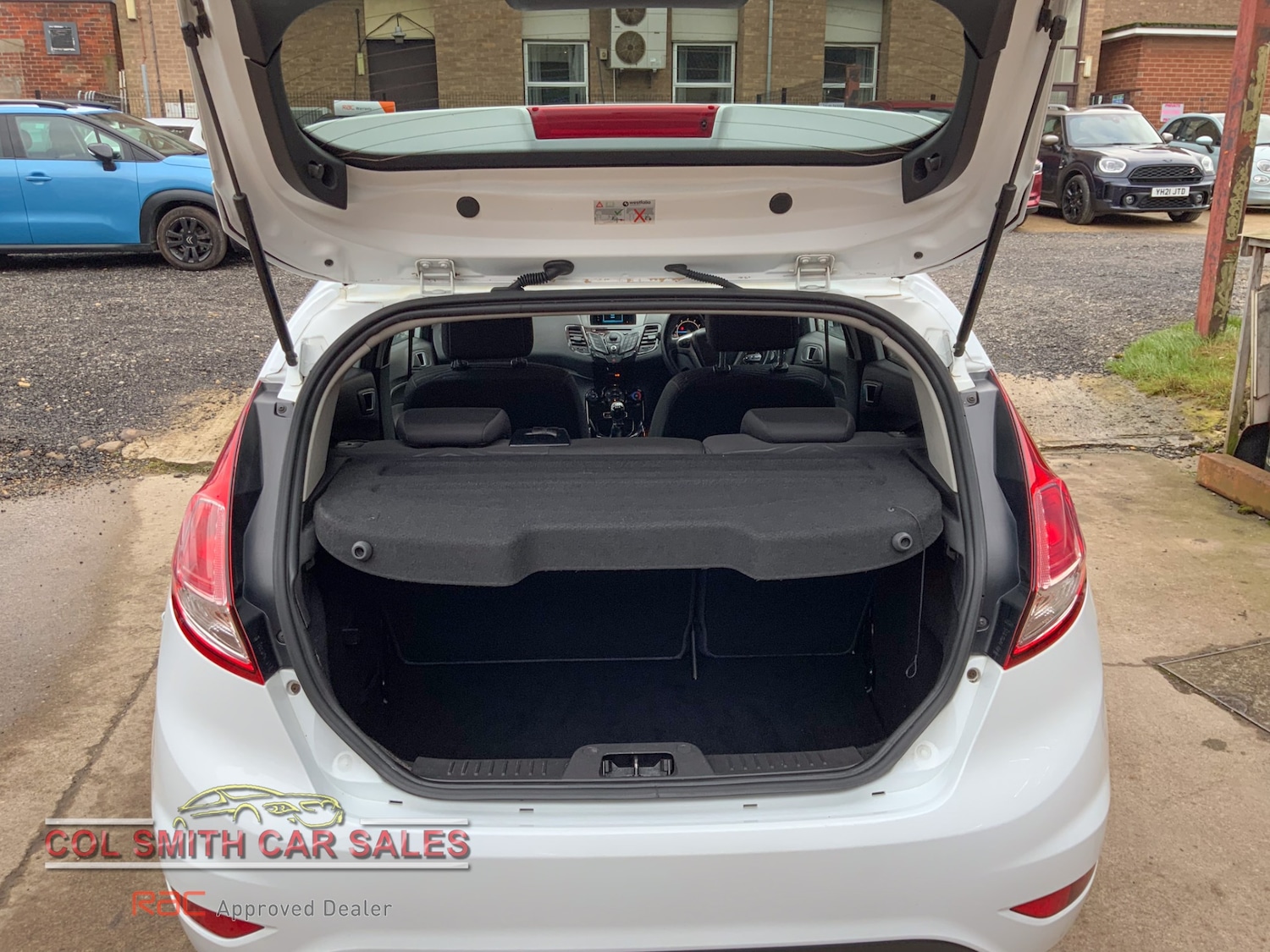 Used Ford Fiesta 2013 for sale - 77395280: Photo 5