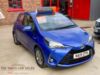 Used Toyota Yaris 2019 for sale - 68850082: Photo