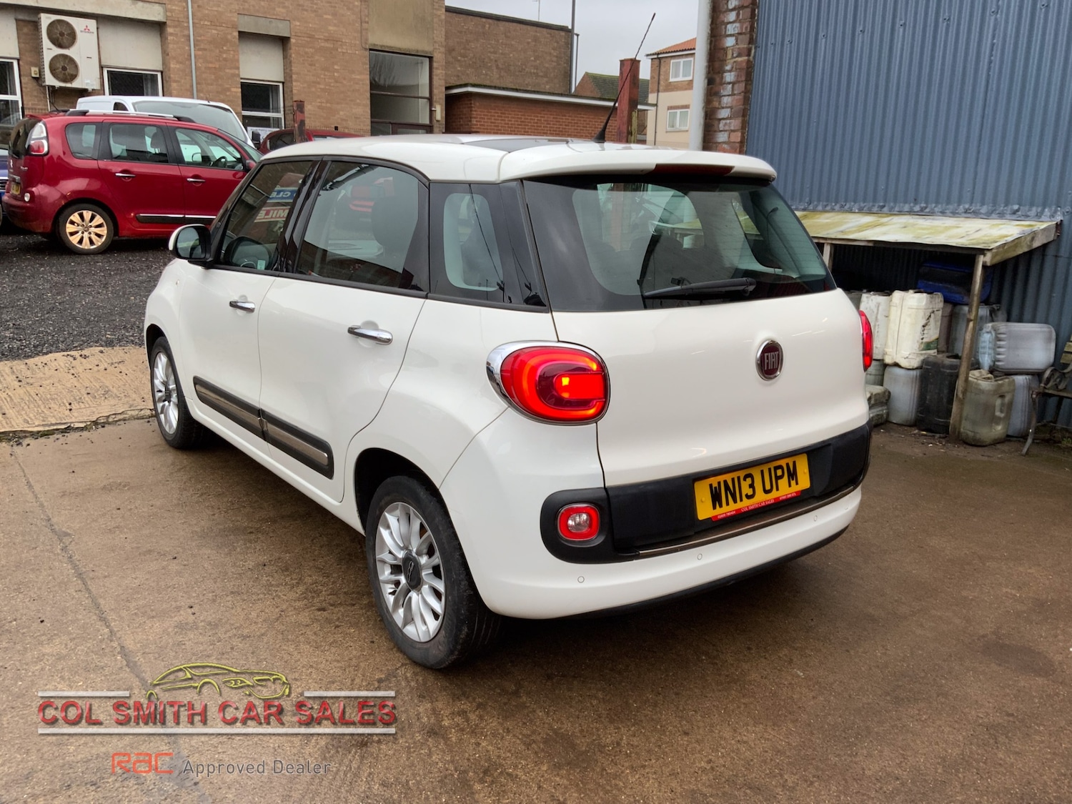 Used Fiat 500L 2013 for sale - 77456583: Photo 3