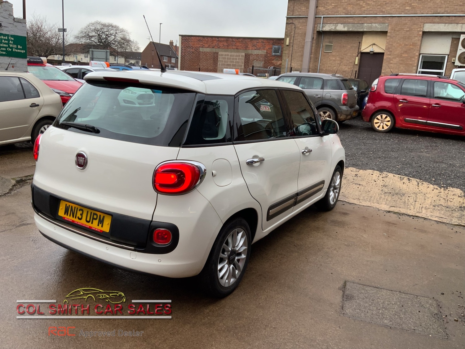 Used Fiat 500L 2013 for sale - 77456583: Photo 4