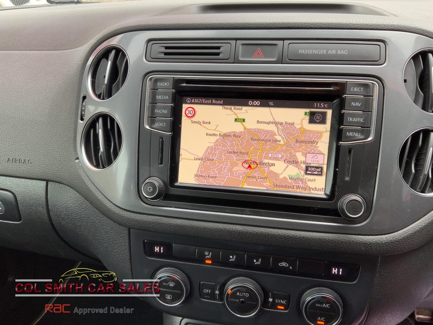 Used Volkswagen Tiguan 2015 for sale - 78199035: Photo 10