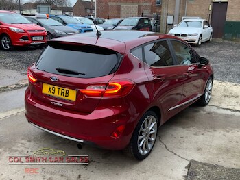 Used Ford Fiesta 2018 for sale - 77311510: Photo