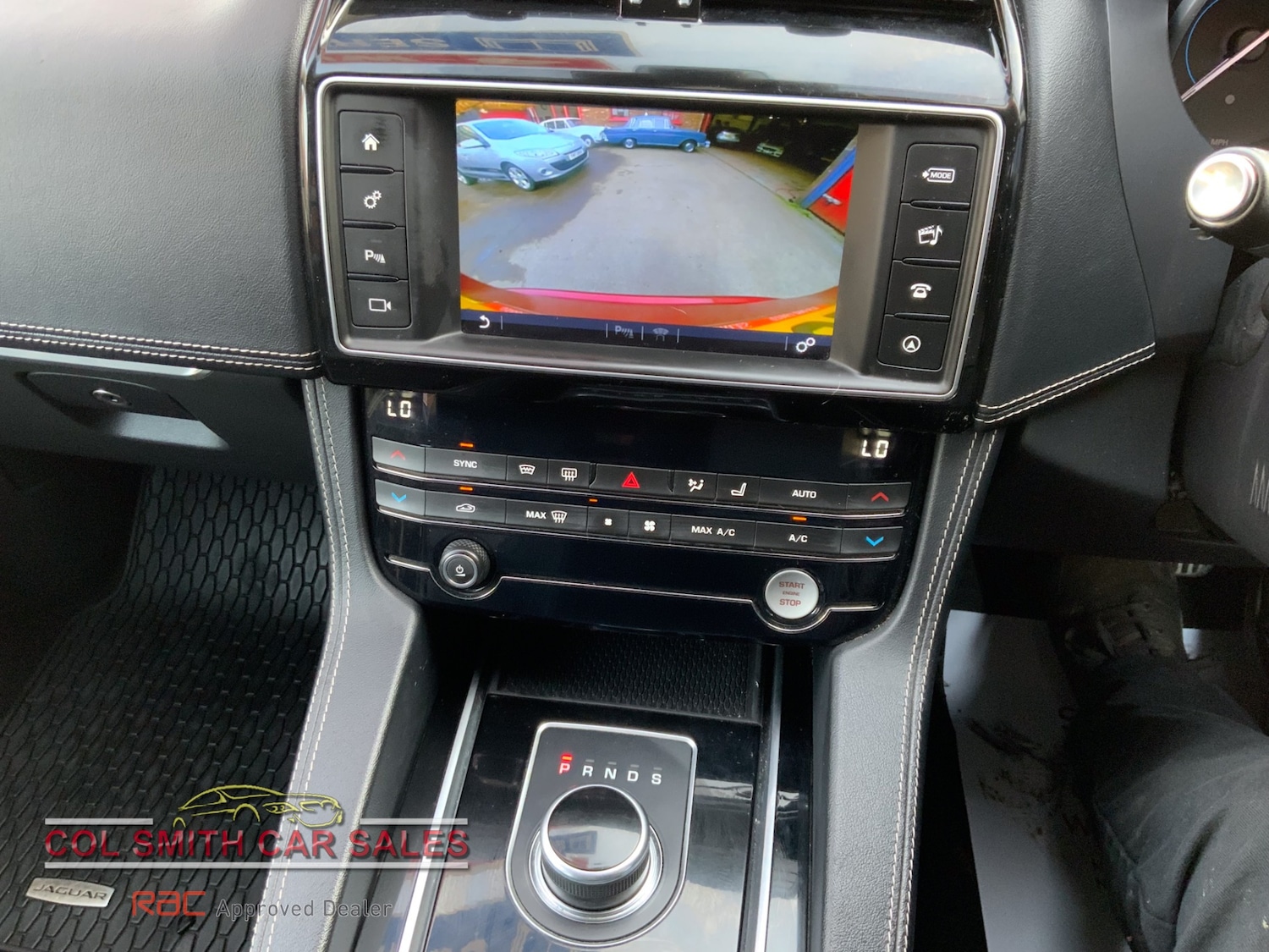 Used Jaguar F-Pace 2018 for sale - 77973998: Photo 14