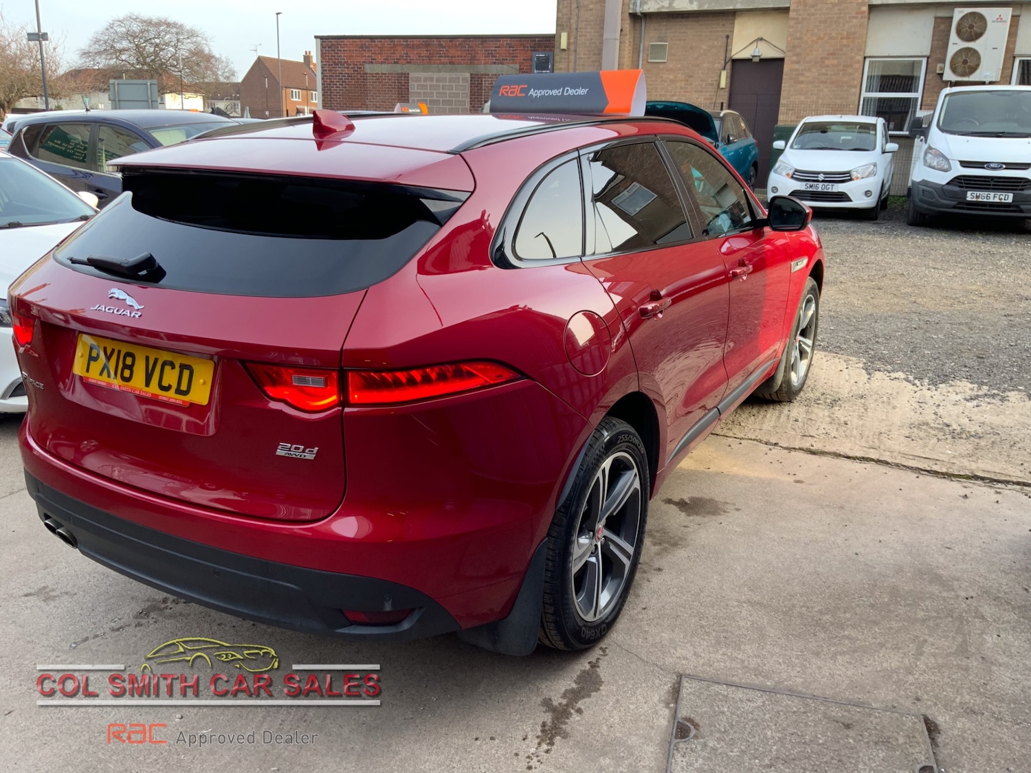 Used Jaguar F-Pace 2018 for sale - 77973998: Photo 4