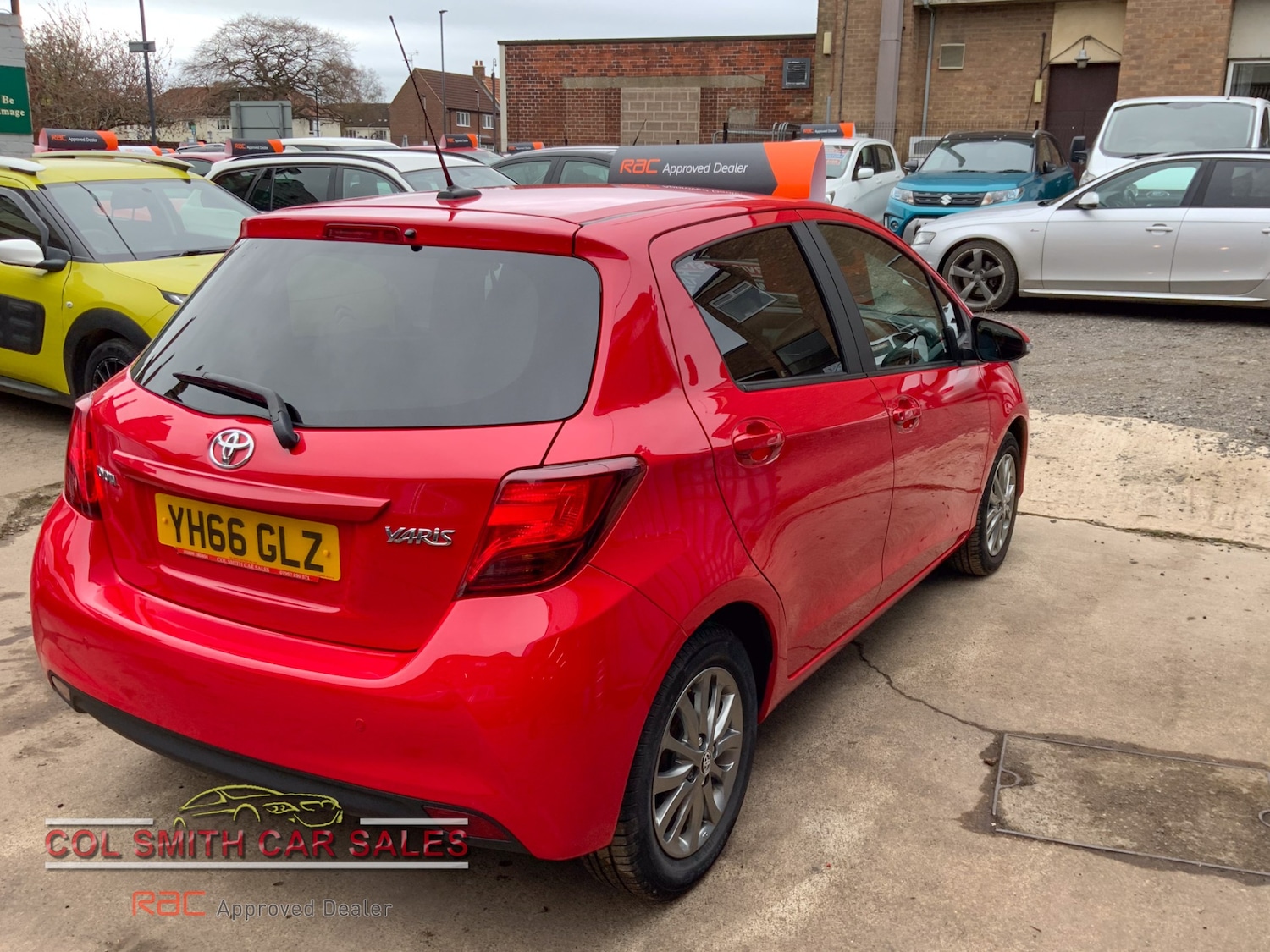 Used Toyota Yaris 2016 for sale - 78203676: Photo 3
