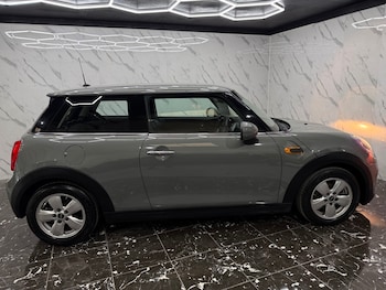 Used MINI Hatch 2017 for sale - 77721444: Photo