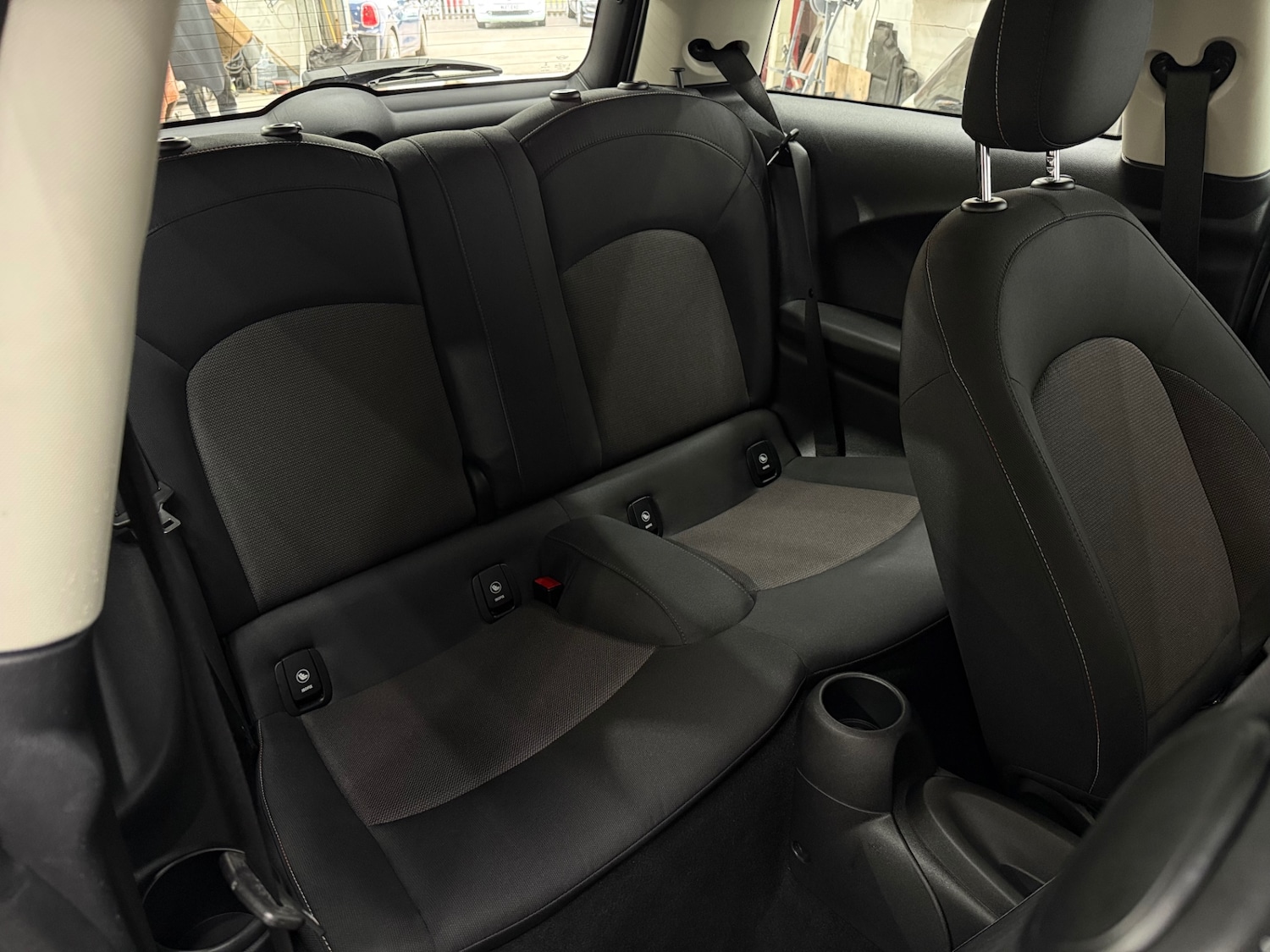 Used MINI Hatch 2017 for sale - 77721444: Photo 8