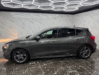 Used Ford Focus 2018 for sale - 76835935: Photo