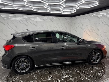 Used Ford Focus 2018 for sale - 76835935: Photo