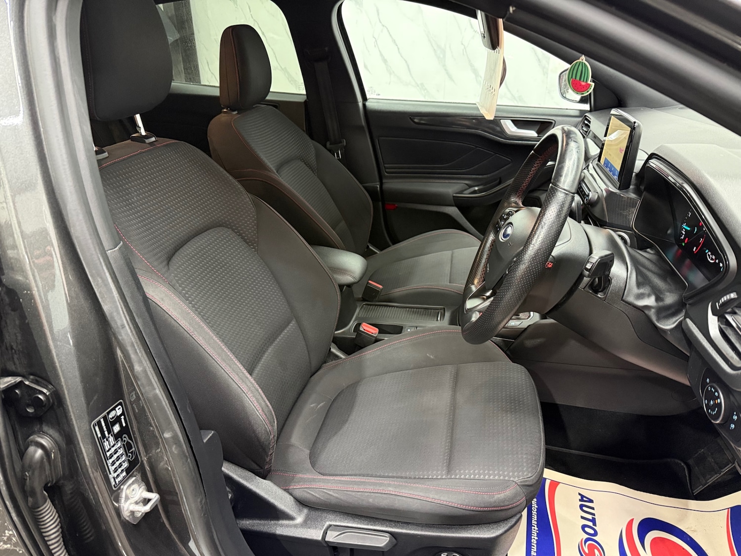 Used Ford Focus 2018 for sale - 76835935: Photo 7