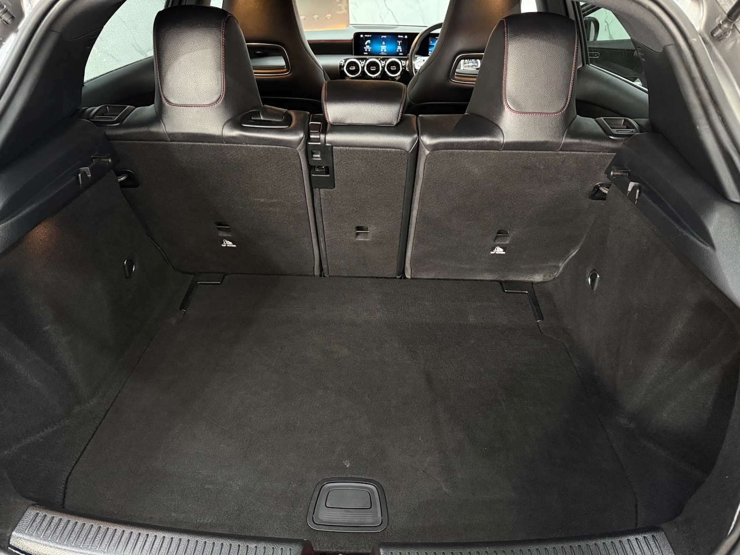 Used Mercedes-Benz A-Class 2019 for sale - 77836682: Photo 9