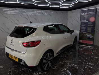 Used Renault Clio 2015 for sale - 79051384: Photo
