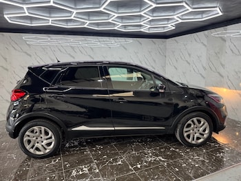 Used Renault Captur 2017 for sale - 75829830: Photo