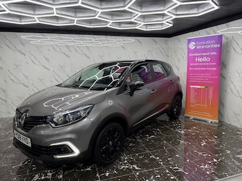 Used Renault Captur 2018 for sale - 76637230: Photo