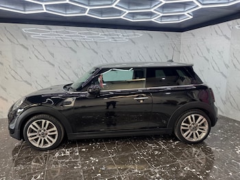 Used MINI Hatch 2017 for sale - 75555710: Photo