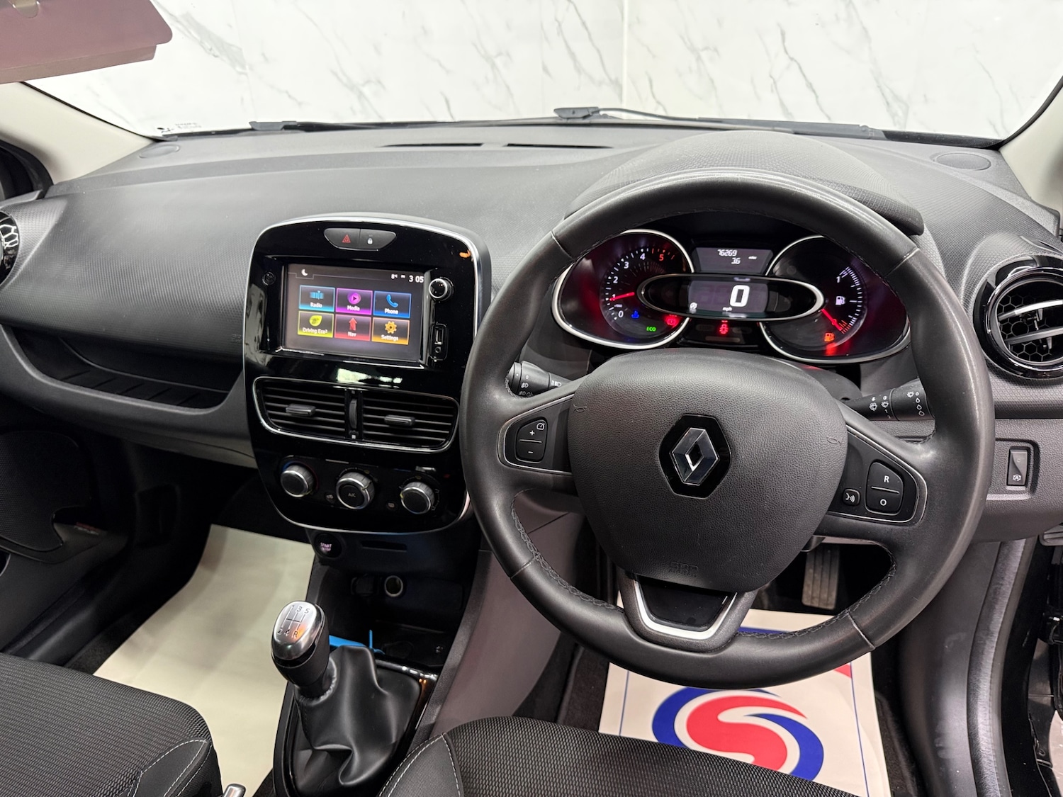 Used Renault Clio 2019 for sale - 77261542: Photo 10