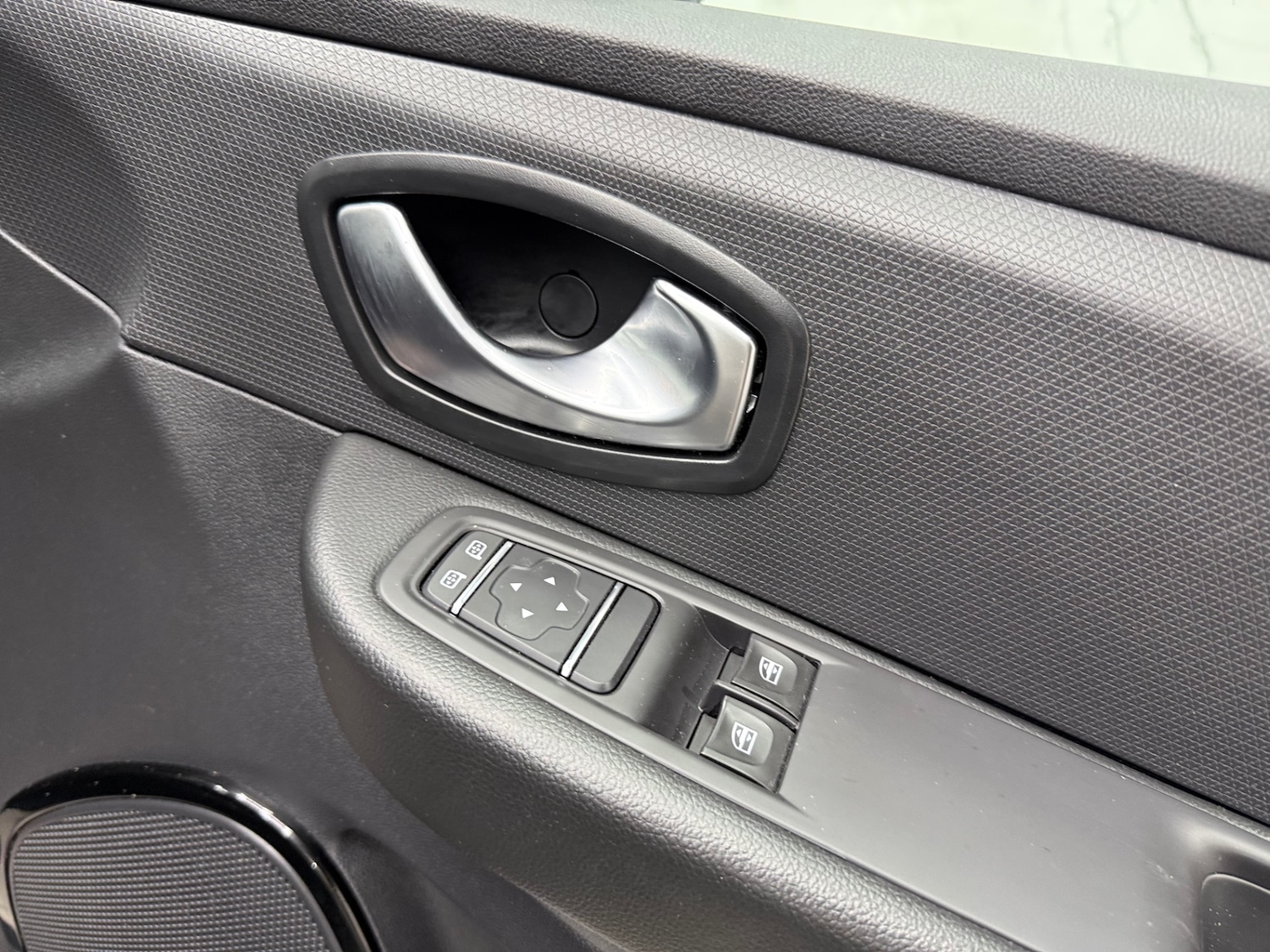 Used Renault Clio 2019 for sale - 77261542: Photo 15