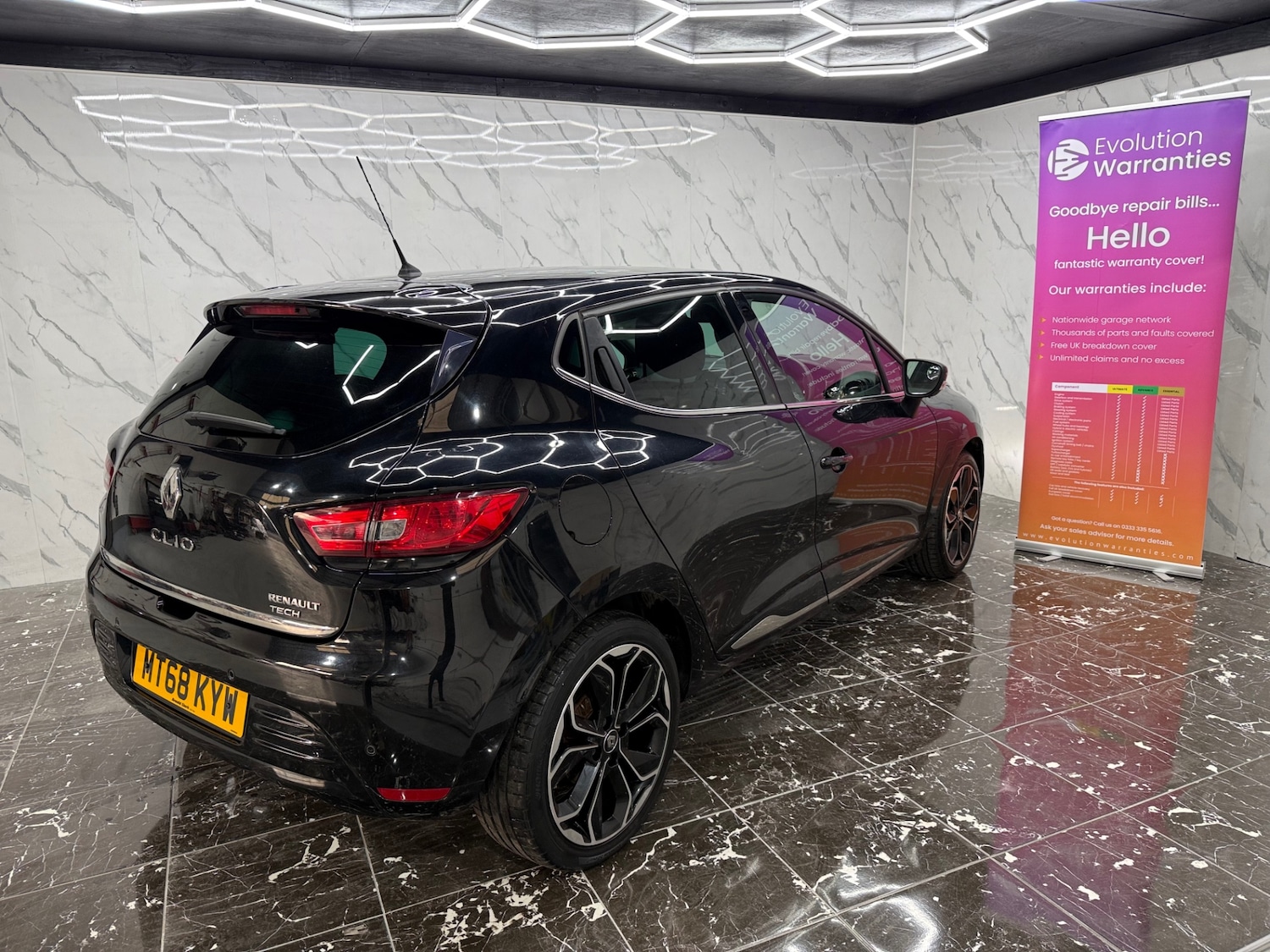 Used Renault Clio 2019 for sale - 77261542: Photo 2