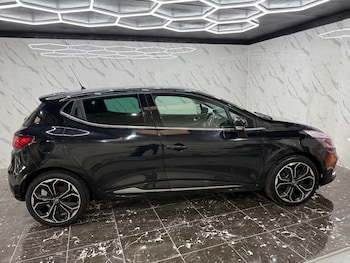 Used Renault Clio 2019 for sale - 77261542: Photo