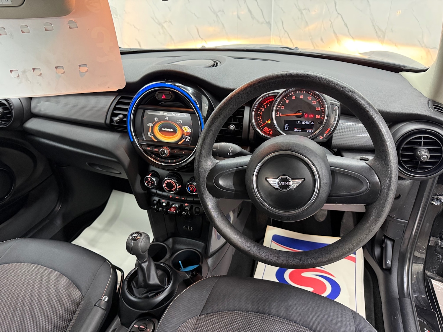 Used MINI Hatch 2018 for sale - 76397172: Photo 10