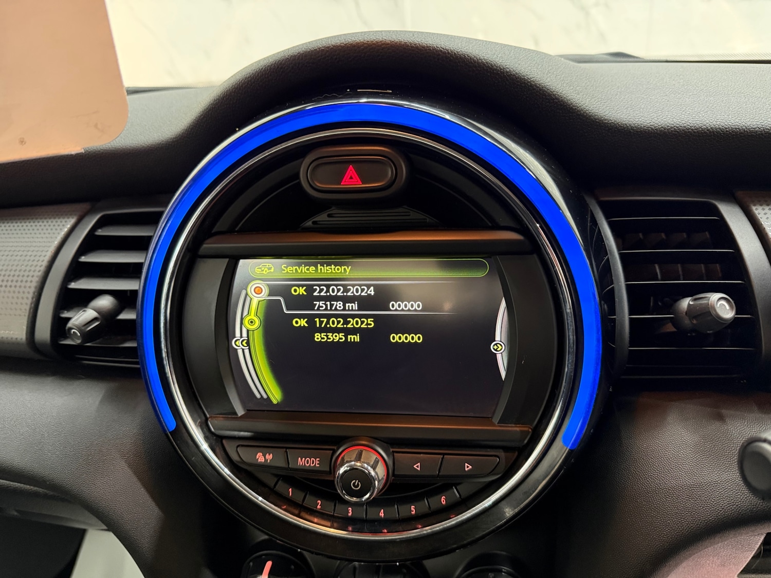 Used MINI Hatch 2018 for sale - 76397172: Photo 15