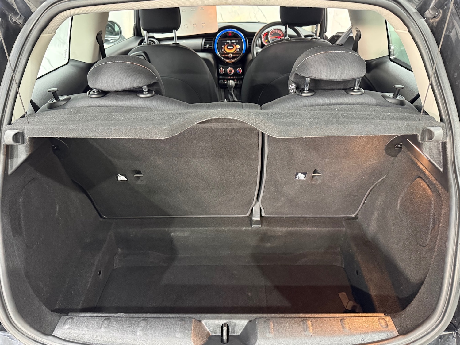 Used MINI Hatch 2018 for sale - 76397172: Photo 9