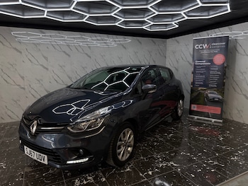 Used Renault Clio 2017 for sale - 79486993: Photo