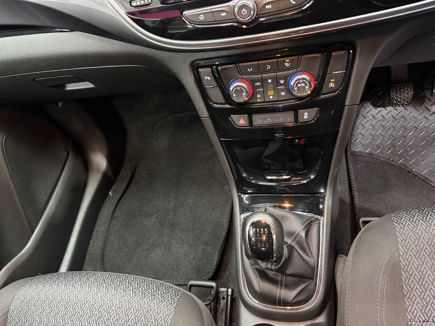 Used Vauxhall Mokka X 2018 for sale - 76885159: Photo 14