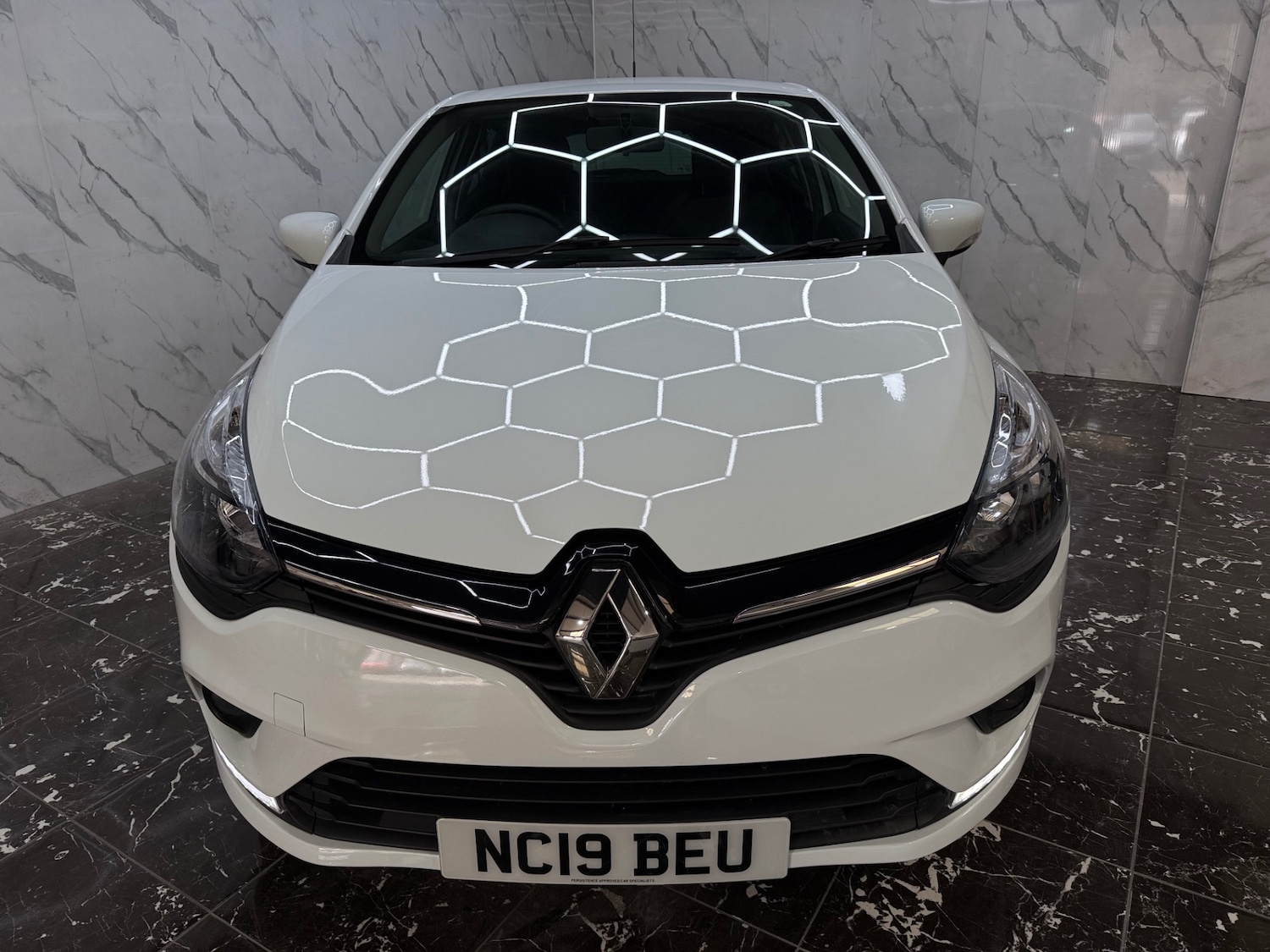 Used Renault Clio 2019 for sale - 78104029: Photo 3