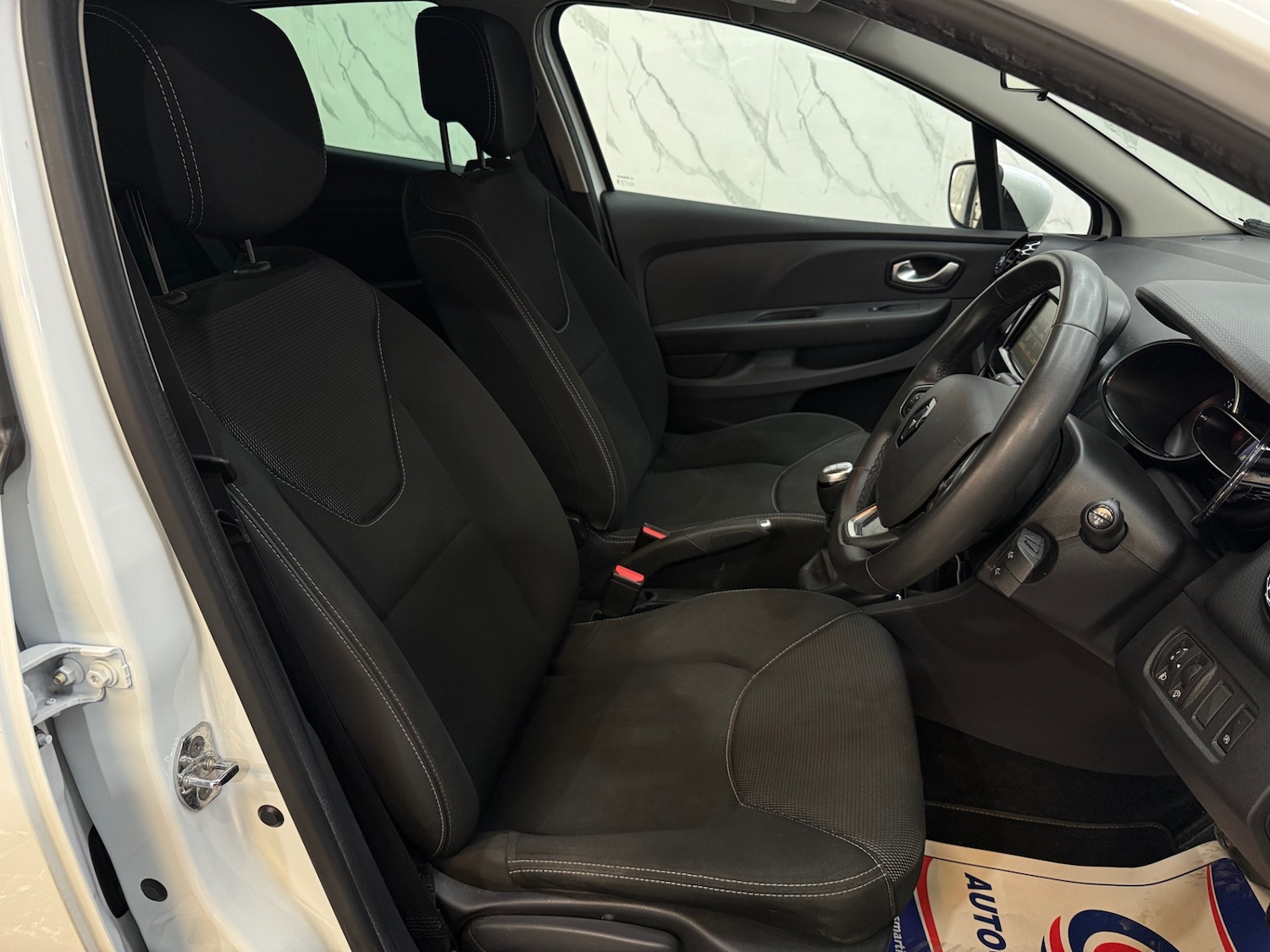 Used Renault Clio 2019 for sale - 78104029: Photo 7