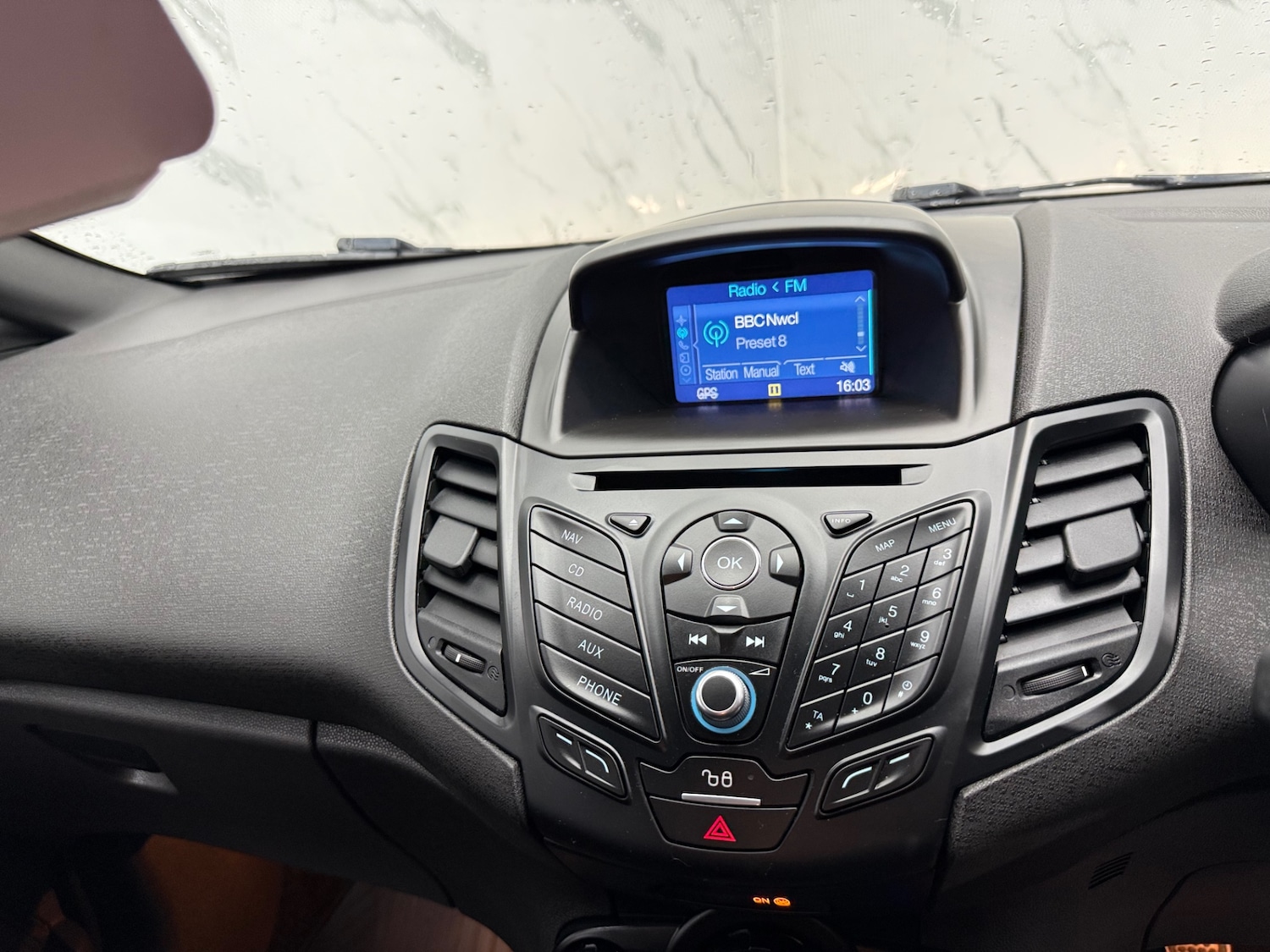 Used Ford Fiesta 2017 for sale - 76885145: Photo 13