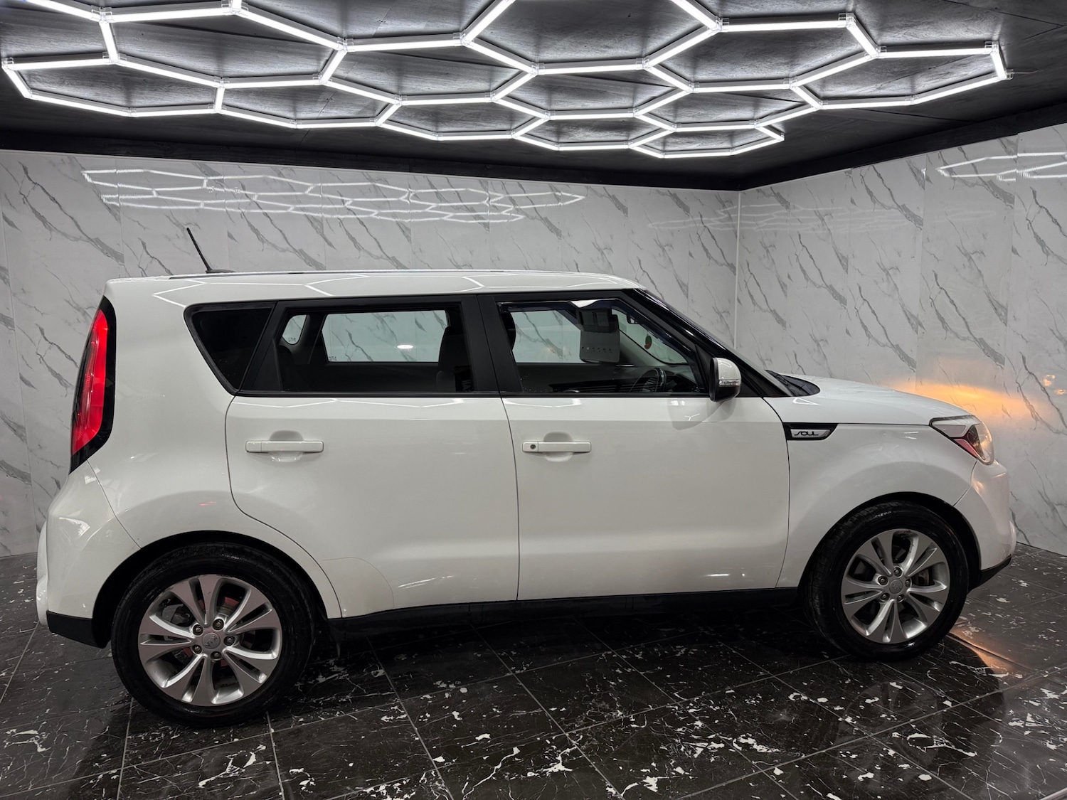 Used Kia Soul 2016 for sale - 76835239: Photo 6