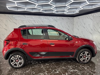 Used Dacia Sandero Stepway 2019 for sale - 75829889: Photo