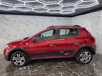 Used Dacia Sandero Stepway 2019 for sale - 75829889: Photo