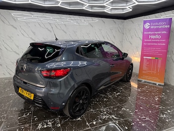 Used Renault Clio 2017 for sale - 77053434: Photo