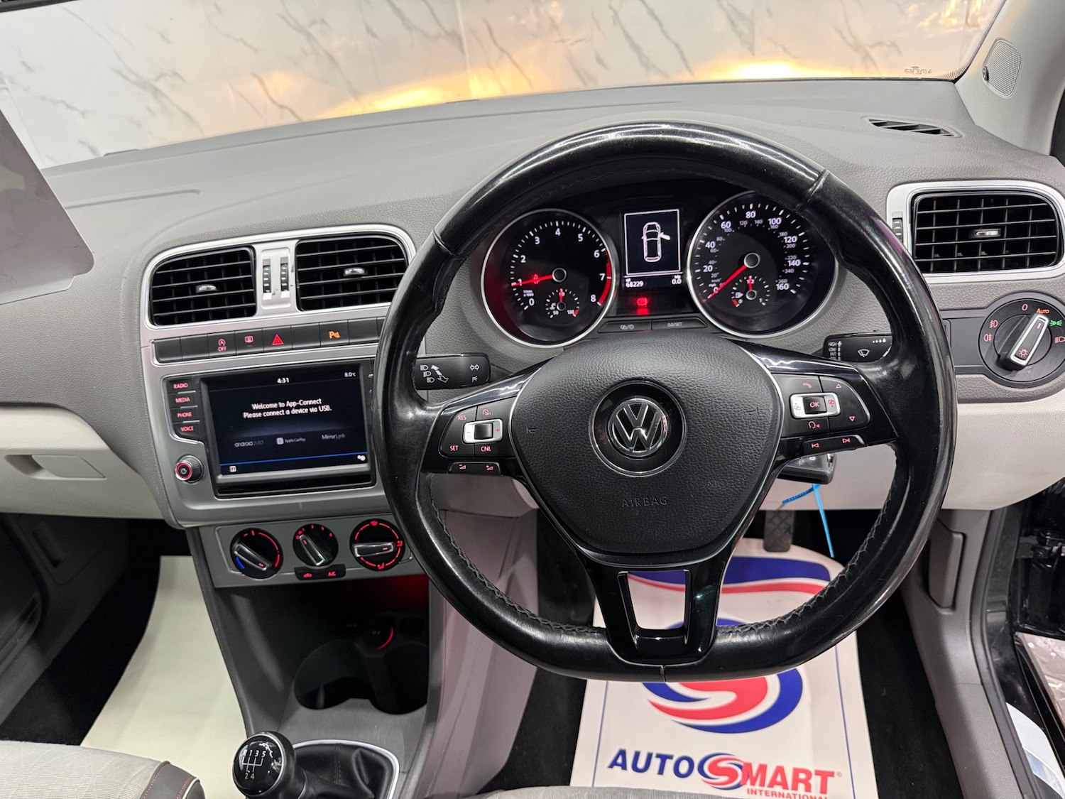 Used Volkswagen Polo 2017 for sale - 77303318: Photo 10