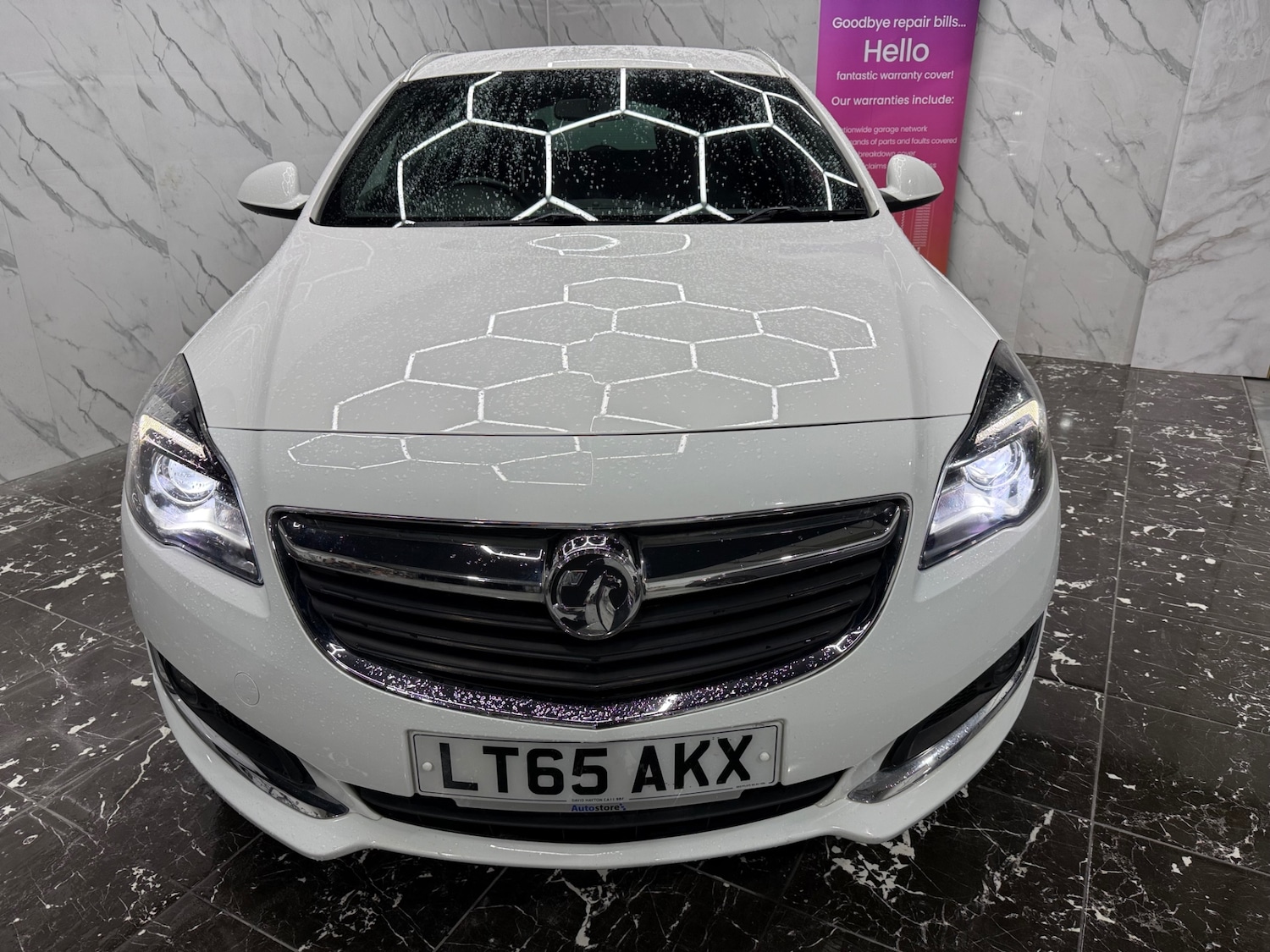 Used Vauxhall Insignia 2015 for sale - 76516129: Photo 4