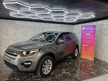 Used Land Rover Discovery Sport 2015 for sale - 75913747: Photo