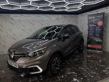 Used Renault Captur 2020 for sale - 79414466: Photo