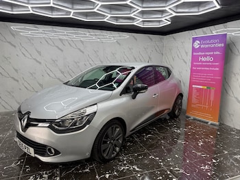 Used Renault Clio 2015 for sale - 76450405: Photo