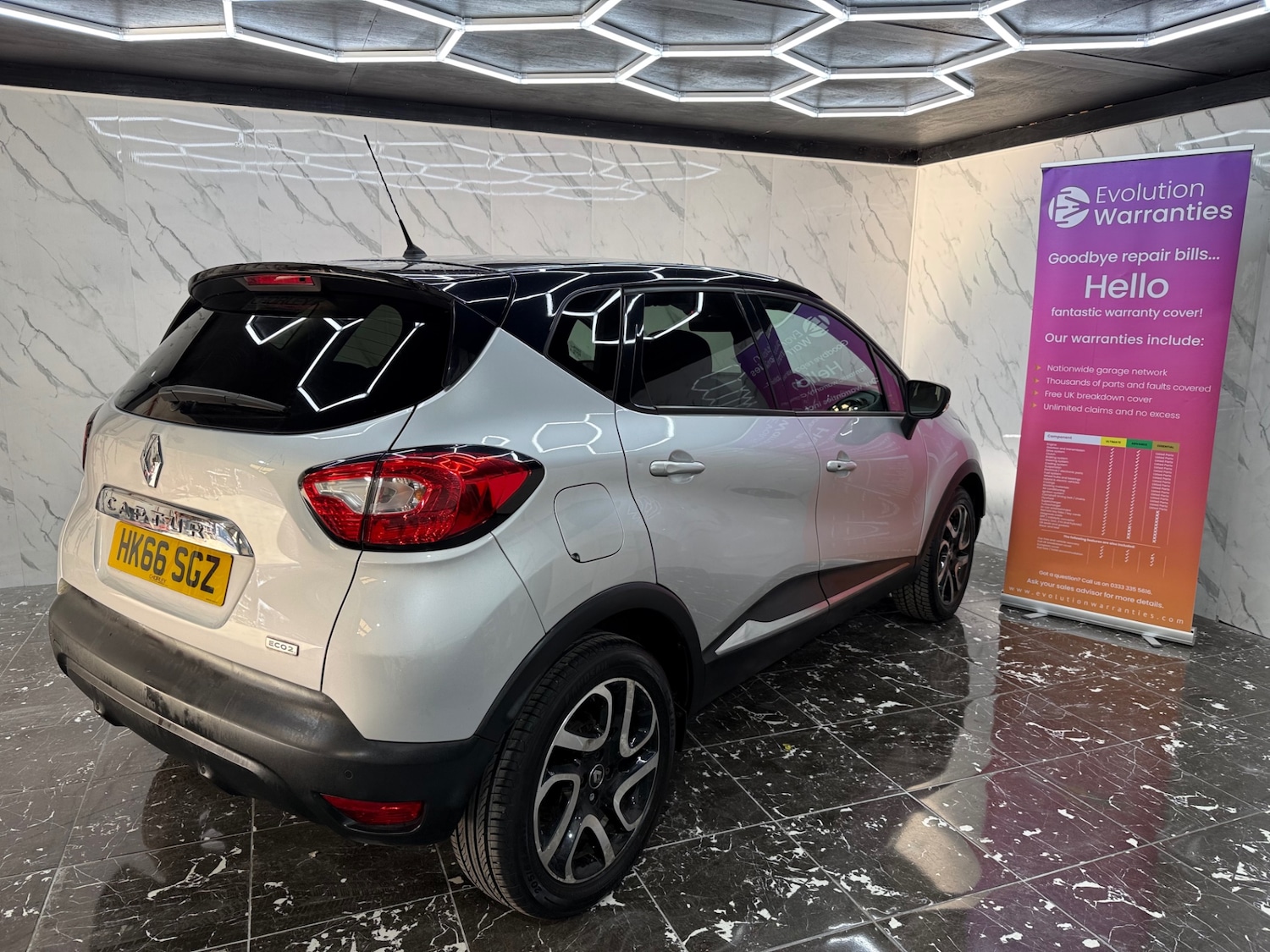 Used Renault Captur 2016 for sale - 77168405: Photo 2