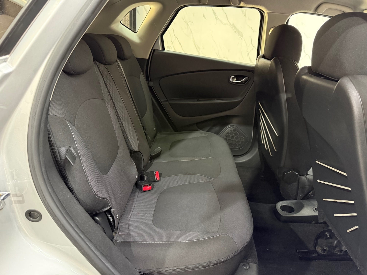 Used Renault Captur 2016 for sale - 77168405: Photo 8