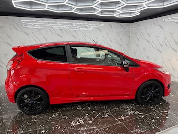 Used Ford Fiesta 2016 for sale - 76330178: Photo 3