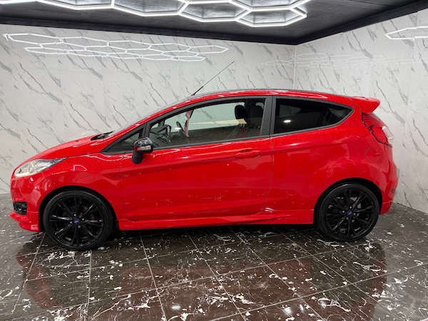 Used Ford Fiesta 2016 for sale - 76330178: Photo 4